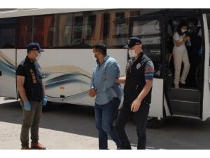 ‘Google’den Arıyoruz’ Diyerek 1 Milyon Tl’lik Vurgun Yapan 4 Kişi Tutuklandı