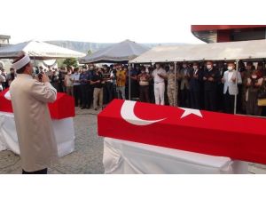 Şehit Askerler Memleketlerine Uğurlandı