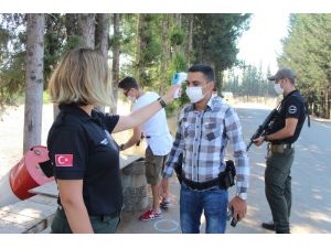 Antalya polisi pandemi döneminde ara verdiği atış eğitimlerine hızlı başladı