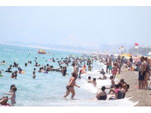 Deniz suyu sıcaklığı hava sıcaklığıyla eşitlendi, Antalya denize döküldü