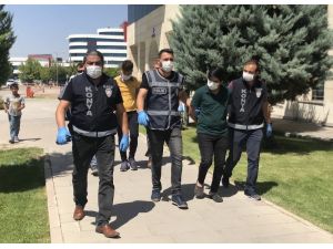 Konya’daki Kuyumcu Soygununun Zanlıları Tutuklandı