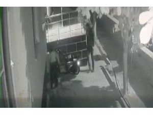 Elektrikli Motosikletin Çalınma Anı Kamerada