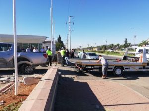 Kahramanmaraş’ta Kamyonet İle Otomobil Çarpıştı: 3 Yaralı