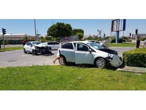 Manavgat’ta trafik kazası: 2 yaralı