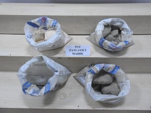 İçişleri Bakanlığı: “Metropollerde Sansasyonel Bombalı Eylem Hazırlığındaki Terörist Adana’da Yakalandı”
