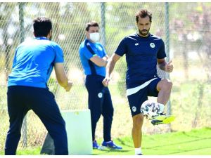 Konyaspor Yeni Sezon Hazırlıklarını Sürdürüyor