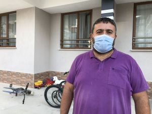 Kilidi Kıramayınca Tekerini Bırakıp Bisikleti Çaldı