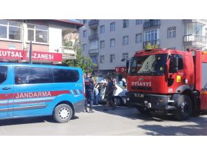 Seydişehir’de Otomobildeki Yangın Büyümeden Söndürüldü