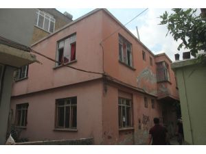 Adana’da Bir Şahsın Çıplak Vaziyette Cesedi Bulundu