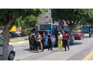 Antalya’da dört ayrı operasyonda 1 milyon liralık uyuşturucu ele geçirildi: 8 tutuklama