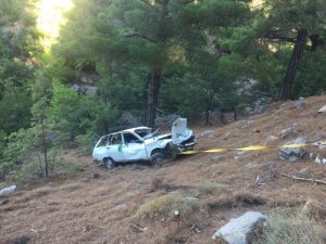 Alanya’da aracıyla uçuruma yuvarlanan sürücü öldü