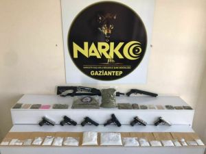 Helikopter Destekli Uyuşturucu Operasyonu: 22 Gözaltı
