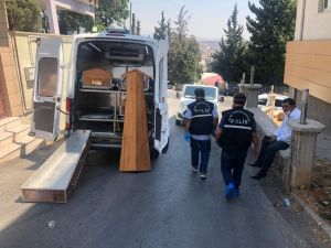 Su Sızdıran Dairedeki Gencin İntihar Ettiği Ortaya Çıktı