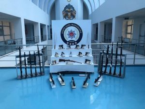 Adana’da 38 Ruhsatsız Silah Ele Geçirildi