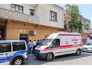 Esnaf Kokudan Duramayınca Yalnız Yaşayan Adamın Öldüğü Ortaya Çıktı