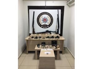 Hakkında 2 Yıl 10 Ay Kesinleşmiş Hapis Cezası Bulunan Şahıs Tutuklandı