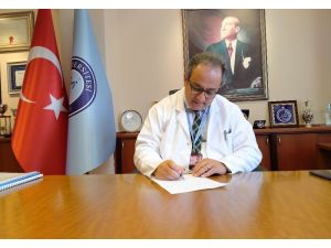 Bilim Kurulu Üyesi Prof. Dr. İlhan: “Kimseyi Risk Altına Atamayız Açıkçası”