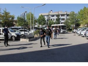 Afyonkarahisar Merkezli 4 İlde Uyuşturucu Operasyonu: 14 Gözaltı