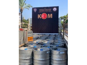 Durdurulan 2 araçta kaçak ürün ve sahte içki ele geçirildi