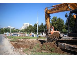 3. Etap Raylı Sistem çalışması Konyaaltı Caddesi’ne ulaştı