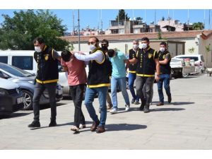Bebeği Gözyaşlarına Boğan Kuyumcu Soyguncuları Yakalandı