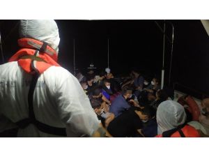 Alanya açıklarında 120 kaçak göçmen yakalandı