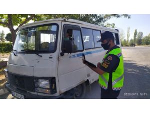 Bolvadin’de Toplu Taşıma Araçlarına Yönelik Korona Virüs Denetimi