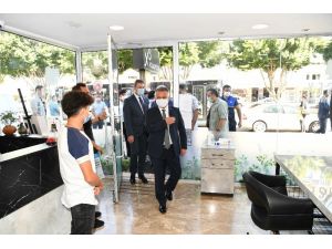 Validen "Uymayanı ihbar edin" çağrısı
