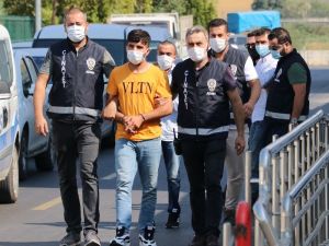 Adana’da ’Trafik Kazası’ Kavgası: 2 Yaralı, 3 Tutuklama