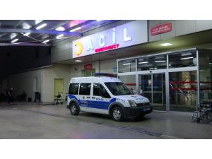 Galeriye Kalaşnikoflu Saldırı: 2 Yaralı