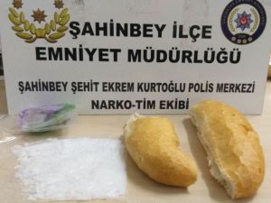 Ekmek Arası Uyuşturucu Sevkıyatı Polise Takıldı