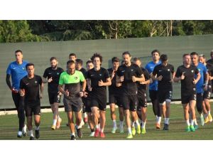 Y. Denizlispor, Antalyaspor Hazırlıklarını Sürdürüyor