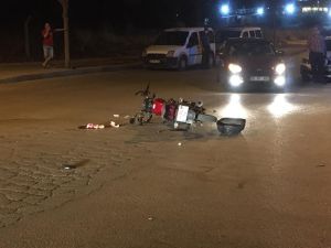 Kask Takmayan Motosiklet Sürücüsü Ölümden Döndü