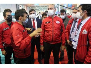 Adalet Bakanı Gül, Teknofest 2020 Yarışmalarını Ziyaret Etti