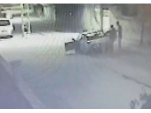 Konya’da 154 Bin Liralık Kabloyu Çalan Hırsızlar Kamerada