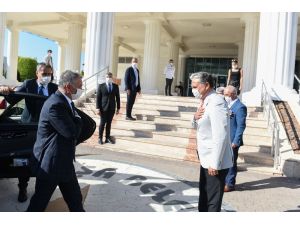 Başkan Uysal, Vali Yazıcı’ya projelerini anlattı