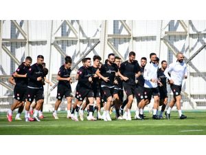 Konyaspor Milli Maç Arasına Puanla Gitmek İstiyor