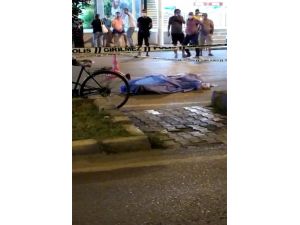 Köpeklerden Kaçarken Bisikletten Düşerek Öldü