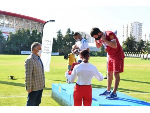 Antalya, Pandemi Döneminde İlk Uluslararası Okçuluk Yarışmasını Başarıyla Tamamladı