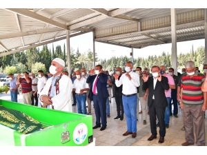 Öldürülen Hülya Güllüce’nin Cenazesi Toprağa Verildi