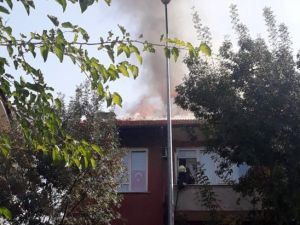 Isparta’da Çatı Yangını Korkuttu