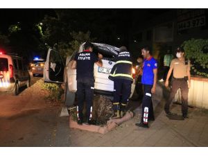 Cip Önce Pikaba Sonra Ağaca Çarparak Durabildi: 3 Yaralı