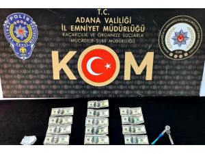 Dolar Kalpazanları Yakalandı