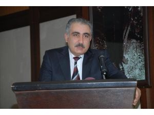 Otobüste kalp krizi geçiren emekli emniyet müdürü hayatını kaybetti