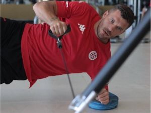 Antalyaspor’da Podolski İlk 11’e Dönüyor