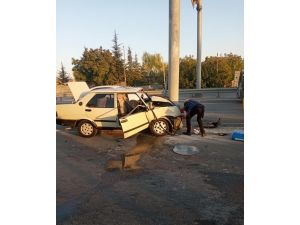 Konya’da Otomobil Direğe Çarptı: 1 Ölü