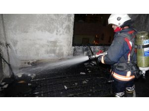Erdemli’de Korkutan Yangın