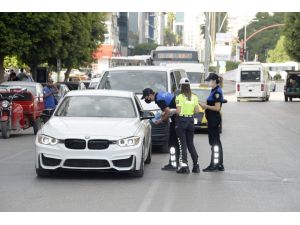 Polis Korna Çalmayın Diye Uyardı Çalanlara Ceza Yazdı