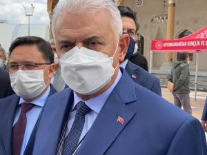 Binali Yıldırım: “Dinler Hiçbir Zaman Çatışma Aracı Olmamalıdır”