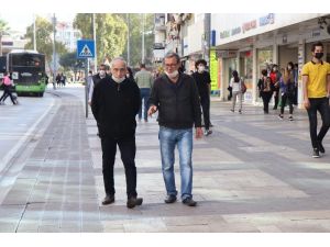 Denizli’de Pandemi Kurallarına Uymayan 502 Kişiye 424 Bin 368 Tl Ceza